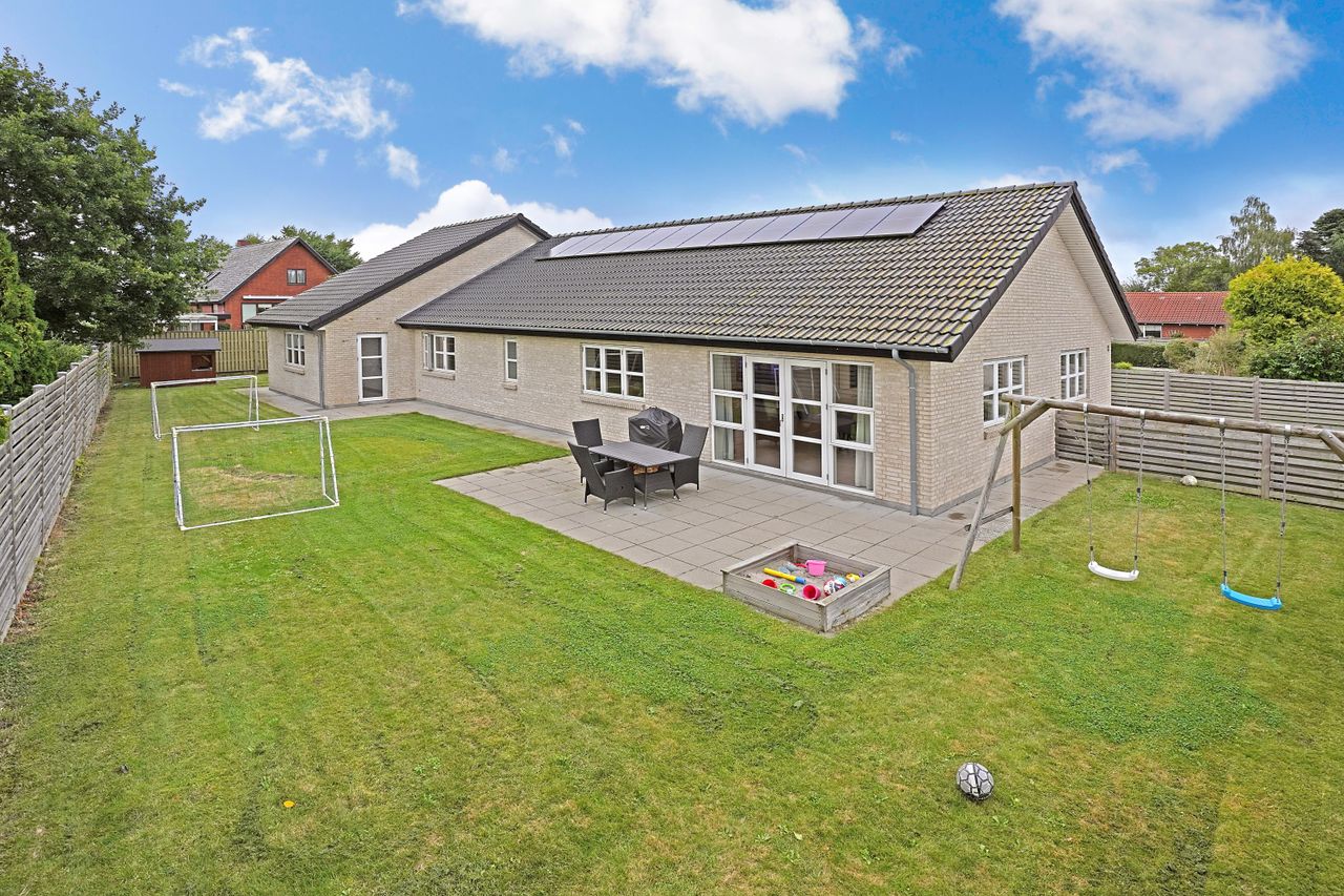 Engvej 10, 4600 Køge